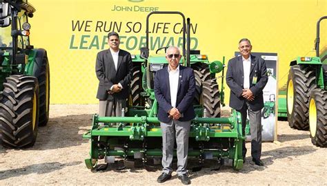Technology and Social impact drives John Deere’s 25.